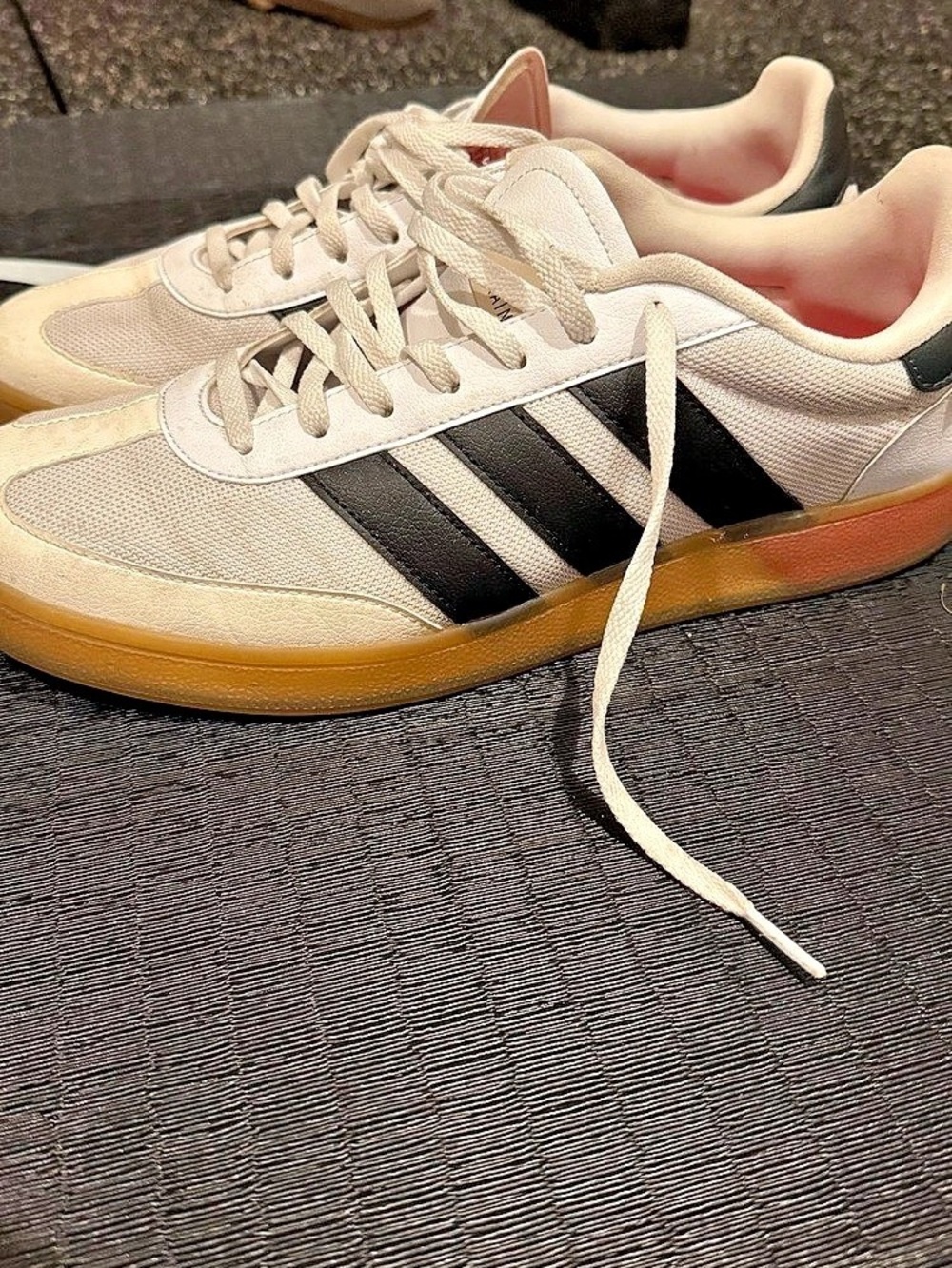 adidas Training Spezial men’s US size 12